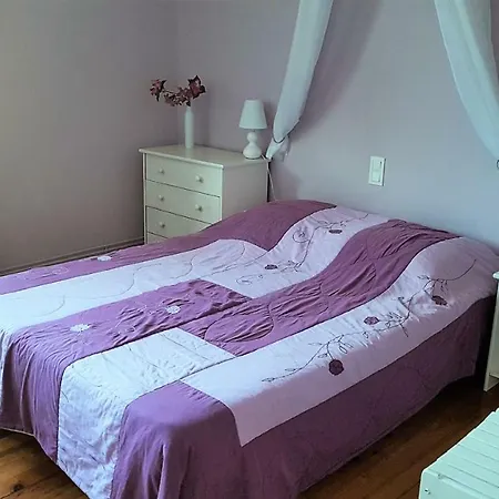 Domaine Des Catalpas 3* スイヤック